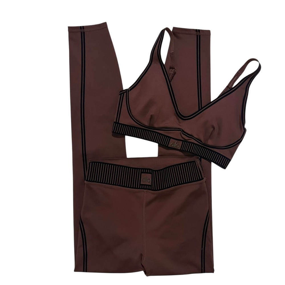 Alo Yoga Airlift Line Up Bra + Legging Set - Cherry Cola XS